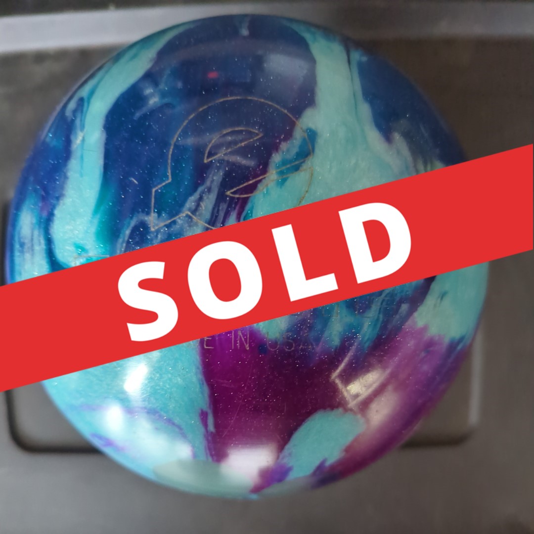 Ebonite Maxim Peek-A-Boo Berry 14 Lb. (Used - Drilling included)